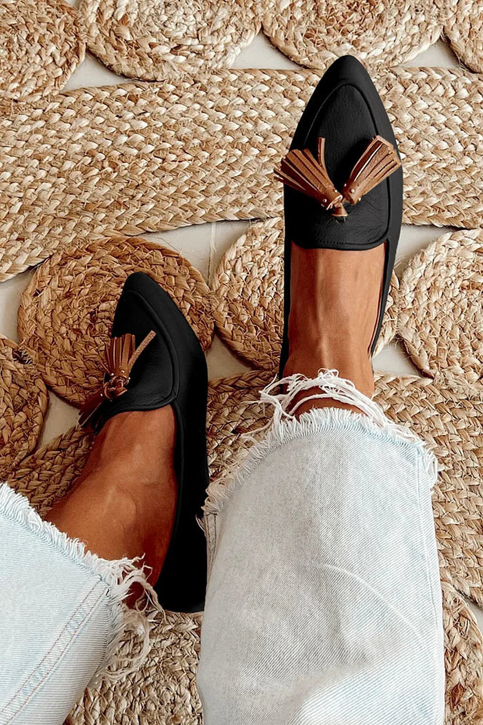 Dames Loafers met Puntige Neus en Kwastdetail
