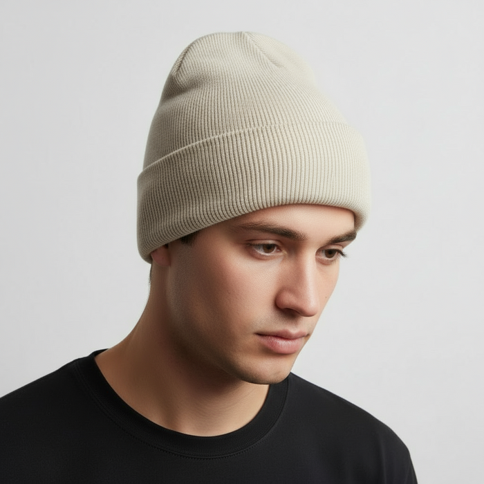 Gebreide Beanie One Size met Subtiel Borduursel
