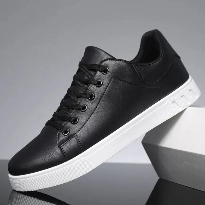 Heren Lage Sneakers met Vetersluiting en Metalen Teencap